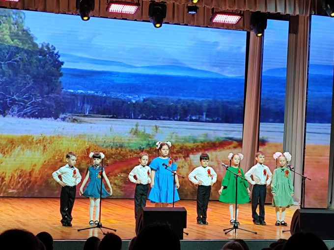 Городской фестиваль детских творческих коллективов«Победе 80 лет!». Городской фестиваль детских творческих коллективов«Победе 80 лет!».